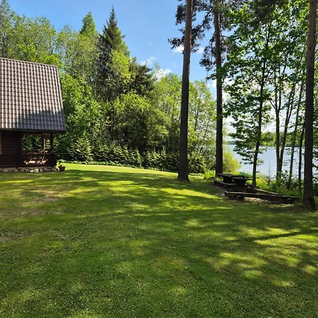 Puhkemaja Loodla House *